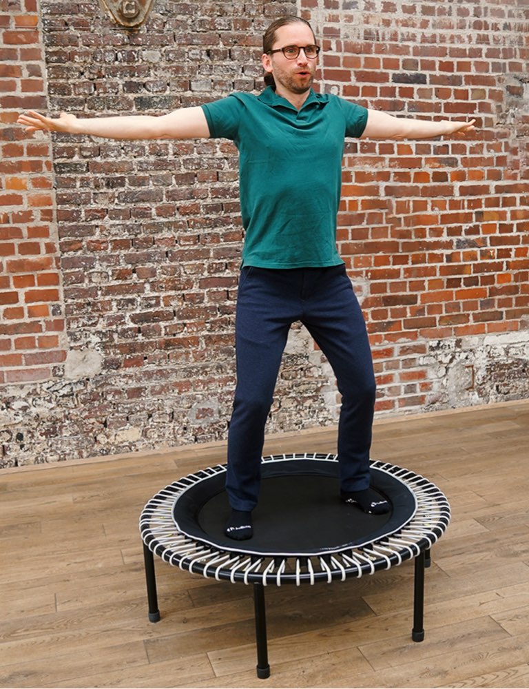 Why trampoline training doesn't make you breathless - but actually strengthens your lungs!
